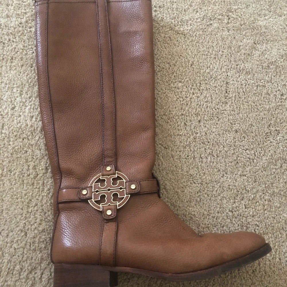 Tory Burch Boots